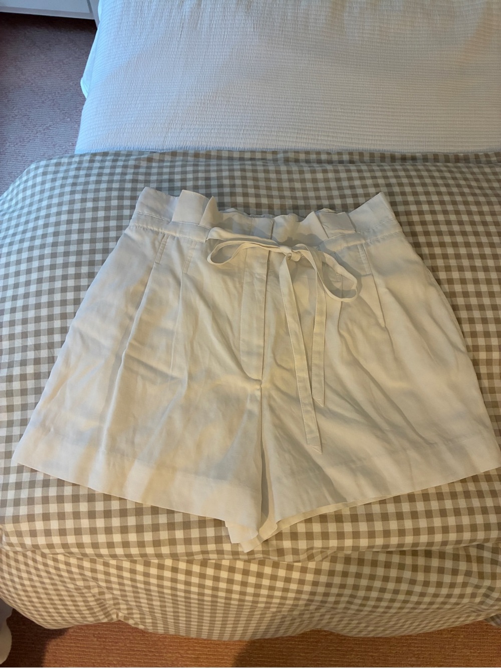 NWT Club Monaco White Linen High-Waist Paperbag Shorts
